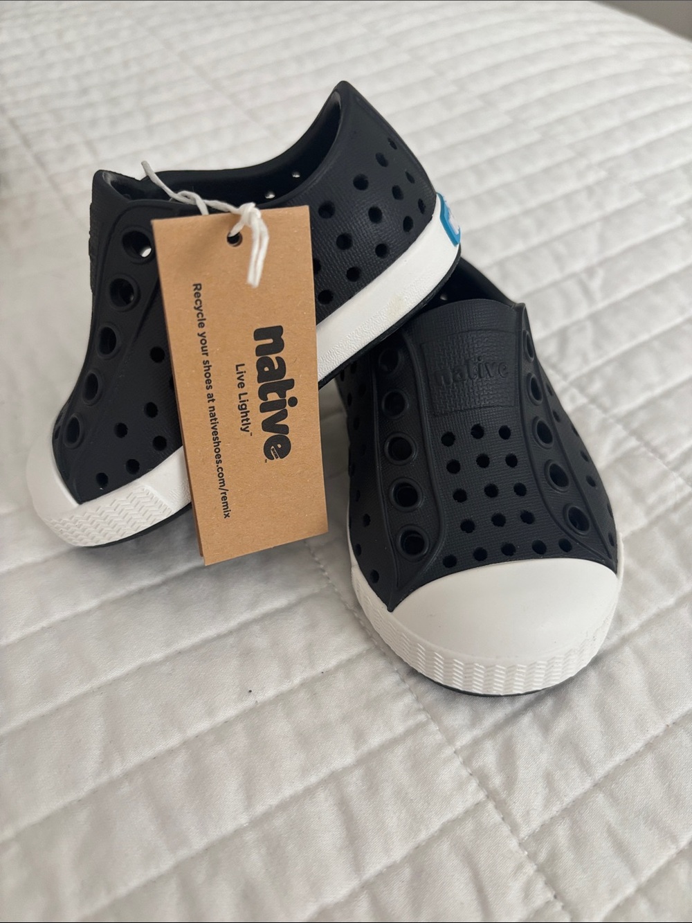 Native Kids Water Shoe in Black and White